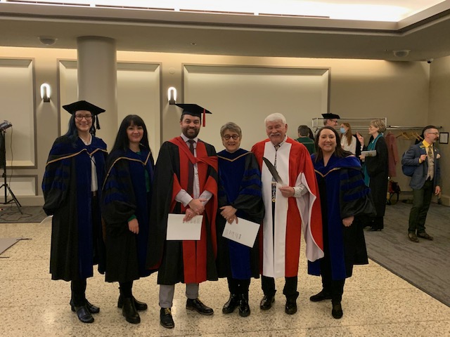 UANativeStudies's tweet photo. Elder Elmer Ghostkeeper received an honorary doctor of laws degree on Nov. 22, and was introduced by Dr. Nathalie Kermoal (FNS Acting Dean) and Dr. Florence Glanfield (VP Indigenous Programming and Research) https://t.co/5LA4mXPqG3 #UAlberta22 https://t.co/T3pBbwq3o4