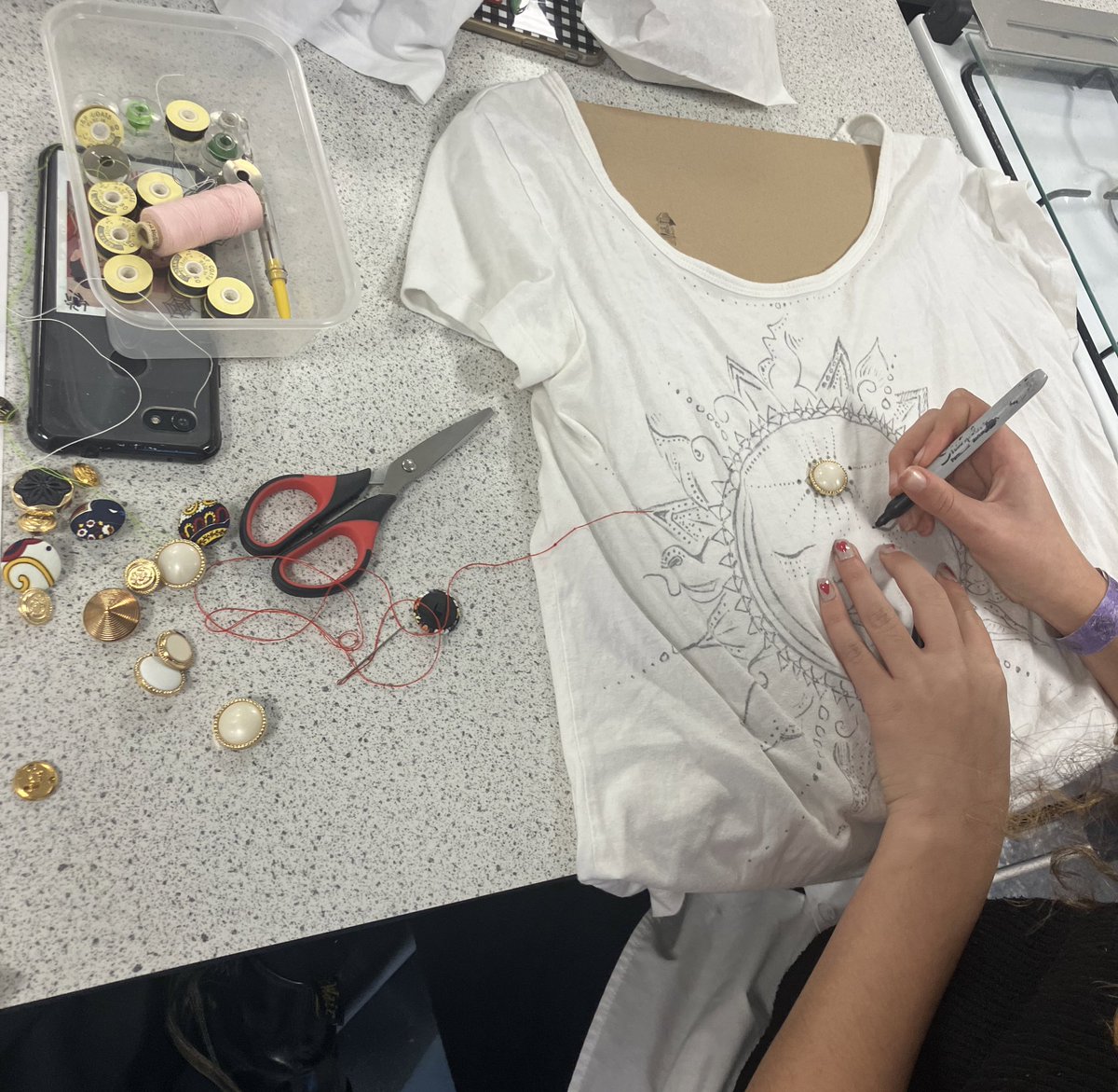 Fun today at textiles club ⭐️ 

Sewing and painting old T-shirts before we turn them into tote bags 🎨♻️🧵