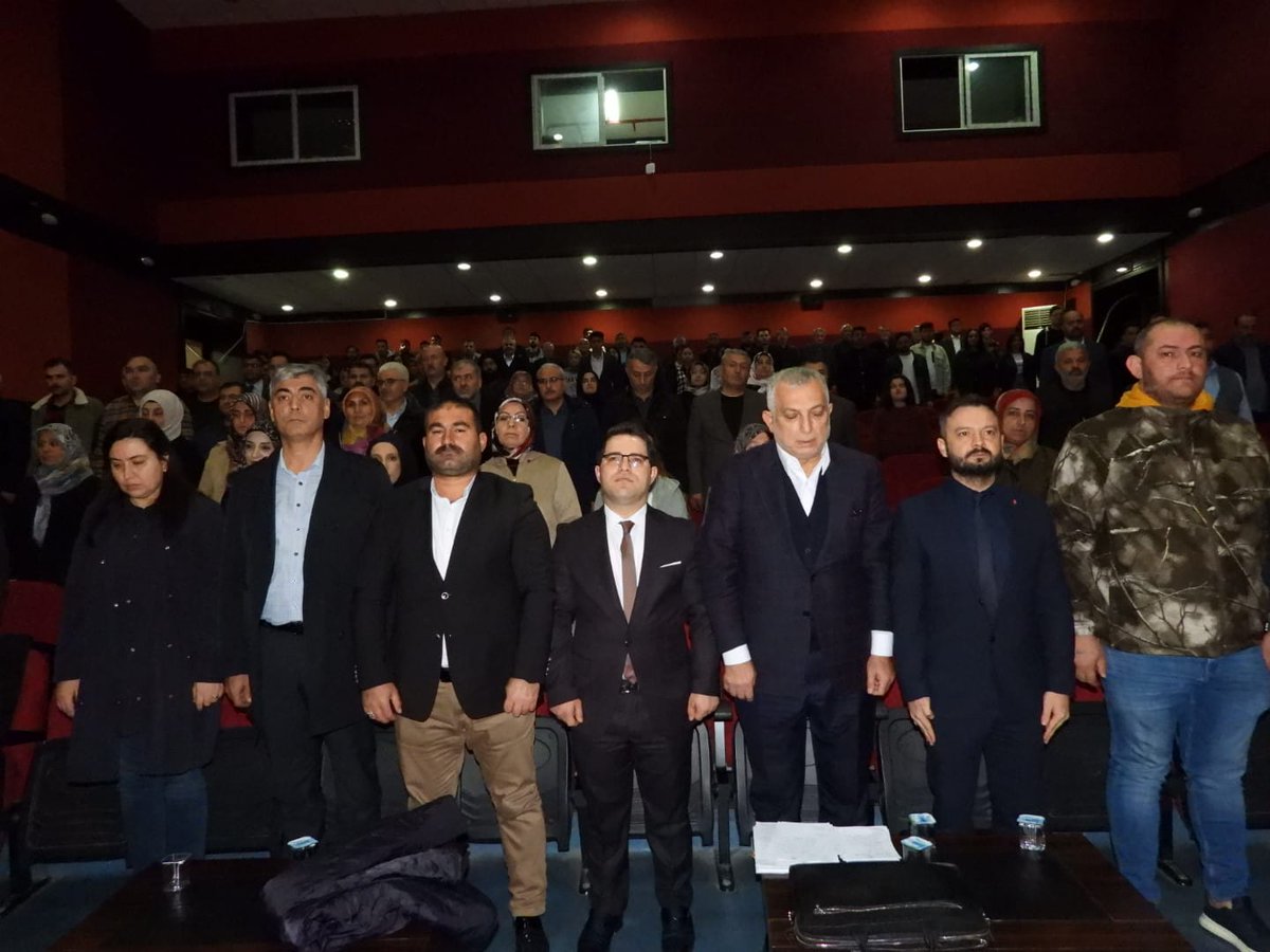 AK parti Mkyk üyemiz Sayın Metin Külünk beyi ağırladık 

Esnaf ziyareti,radyo programı ve müthiş konferansına eşlik ettik

İnsanlığı tehdit eden cinsiyetsizlestirme ve lgbt belasına karşı mücadele konusunda harika bir konferans veren Sayın vekilime ilcem adına çok teşekkür ederim