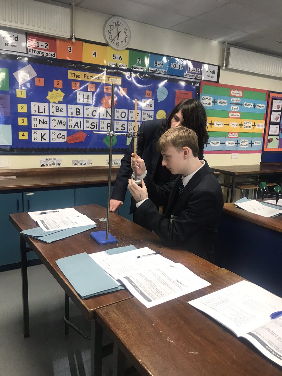 ScienceMalone's tweet image. Investigating Hooke’s Law requires accurate measurement @MaloneCollege