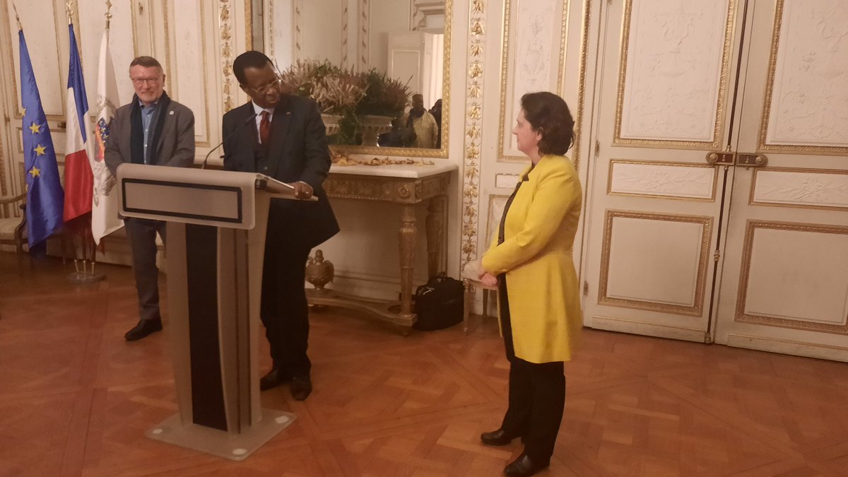 ChambardGaelle's tweet photo. Merci à la @BxMetro pour cet accueil lors des Ateliers de la coopération consulaire et économique @cpccaf et rencontres d#affaires  #francophones et #africains du 23 au 25 novembre 2022 à #Bordeaux  @christopheeken @CCIBdxGironde https://t.co/dZHjlJX3i4
