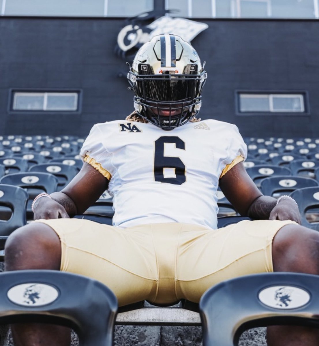 Welcome 2023 North Augusta HS RB, DJ Curry (<a href="/DJCurry11/">DJ Curry</a>) to the Dawg House!!! 

#DAWGSZN