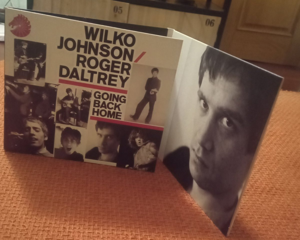el_filiu's tweet image. #WilkoJohnson en 2014 llamó a su amigo #RogerDaltrey y grabaron #GoingBackHome después de estar Wilco "casi" desahuciado por un cáncer. Y menudo disco se marcaron.
#sttl