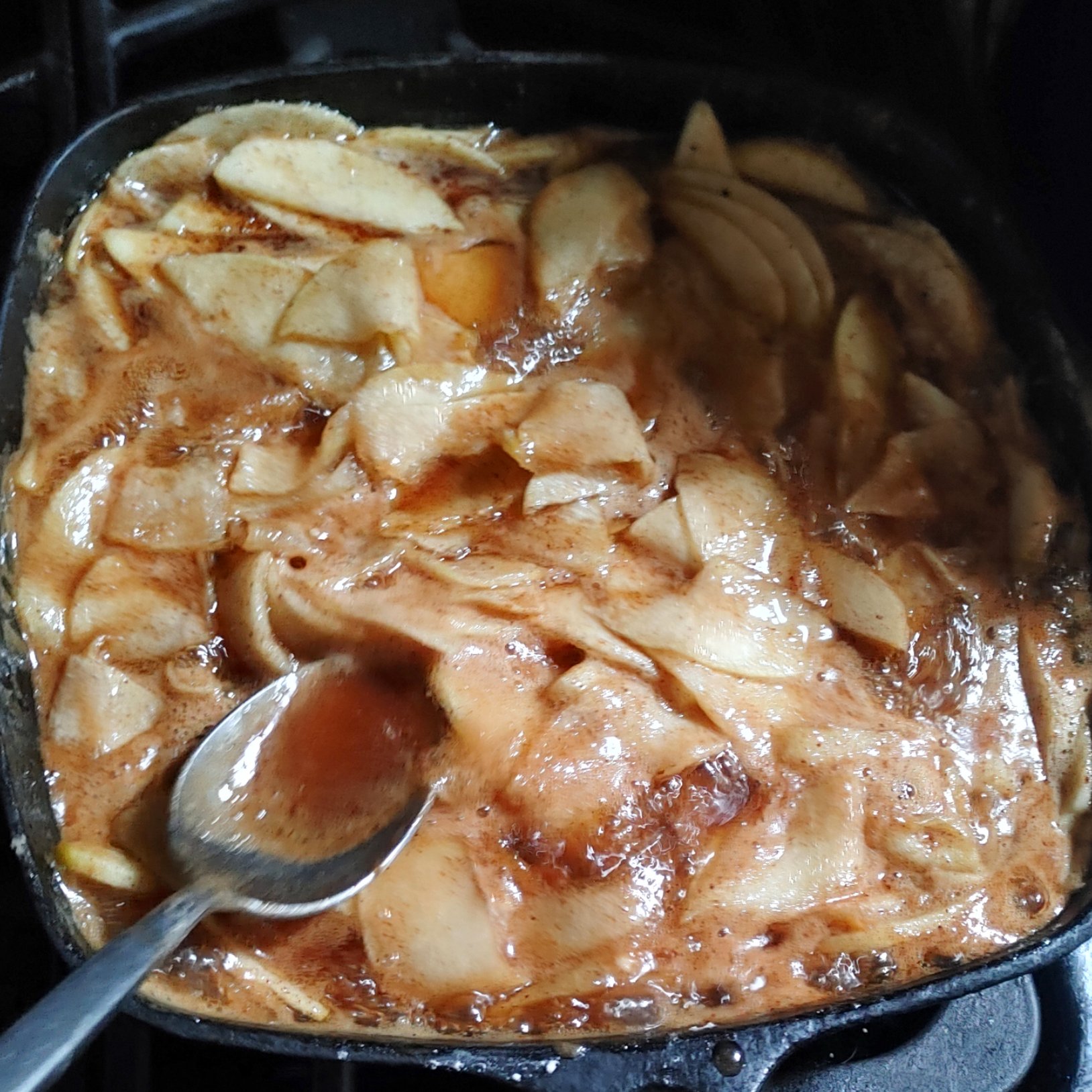 Ranch Girl on Twitter "Stewing Apples for...?😋😋😋 https//t.co