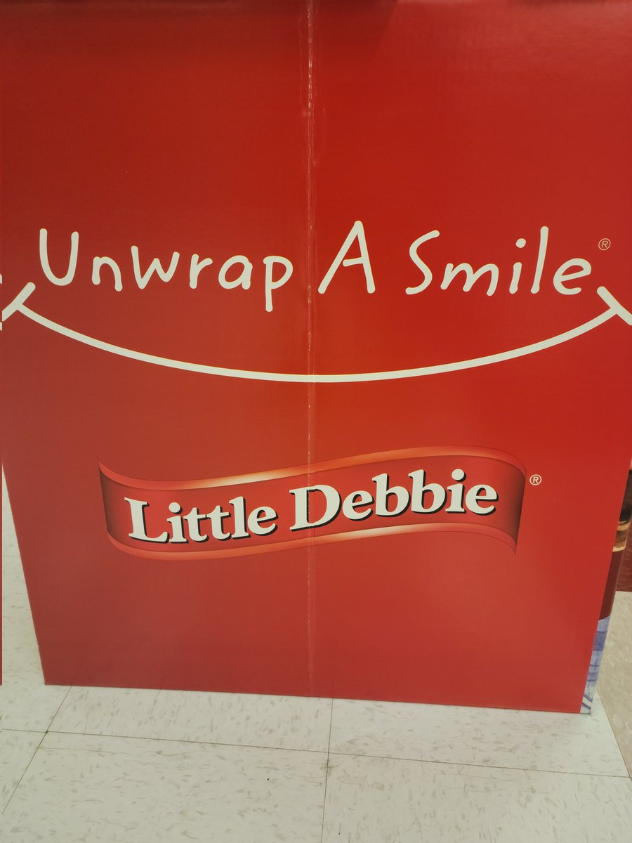 realDonGulich's tweet photo. If little Debbie is the slogan below then what is #GiantDebra's slogan? @gmm @rhettmc @linkneil https://t.co/QMGpGLabmV