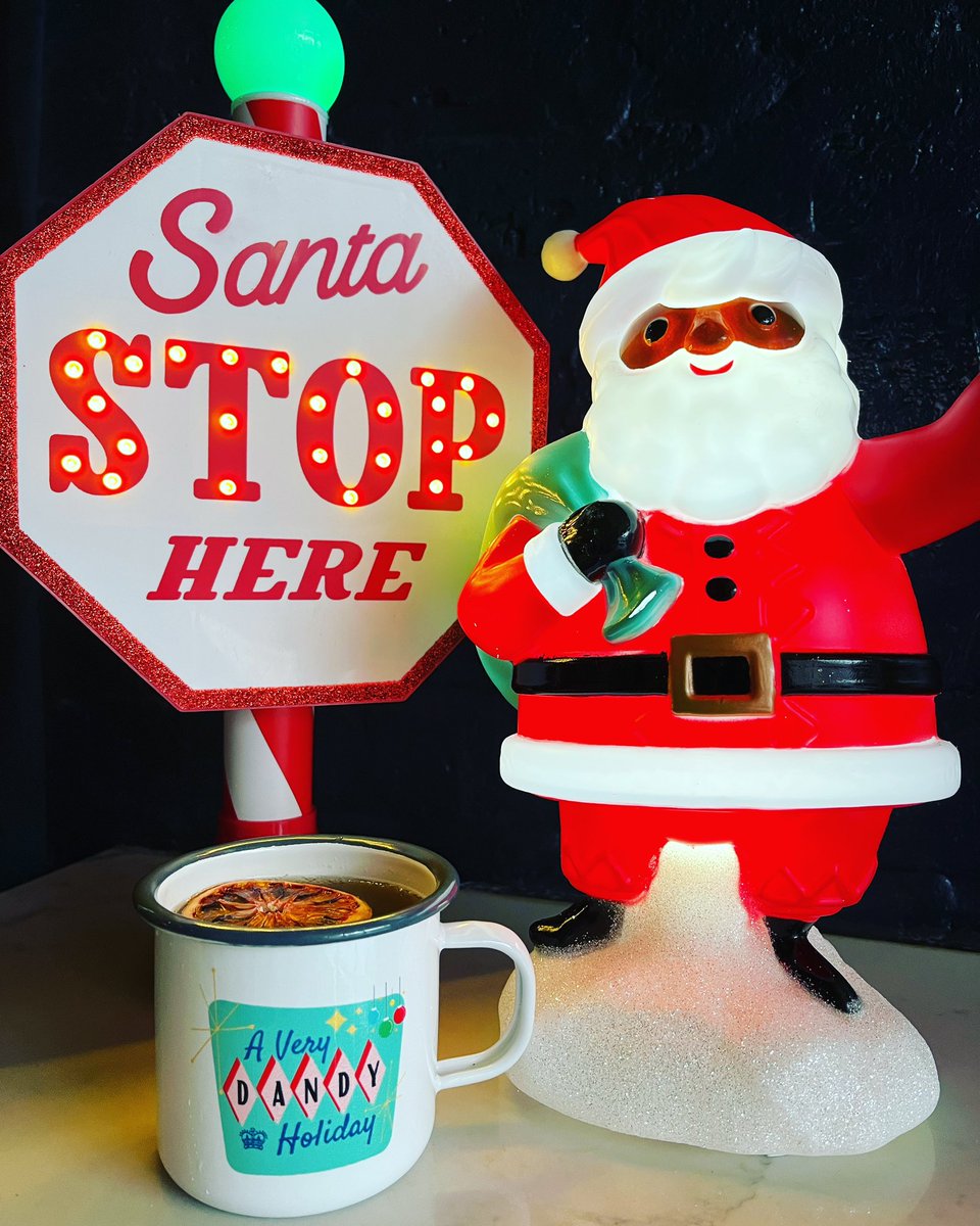 TheDandyCrown's tweet photo. A Very Dandy Holiday is coming to town on 12/1 through 12/31! Here’s A Very Dandy Holiday Hot Cider, made with @TheGlenlivet, Spiced Cranberry Syrup, &amp; Hot Apple Cider. There’s a #NonAlcoholic version made with @seedlip_na Spice 94, too! https://t.co/JEjf2kB7rC https://t.co/LjhY9PBOYP
