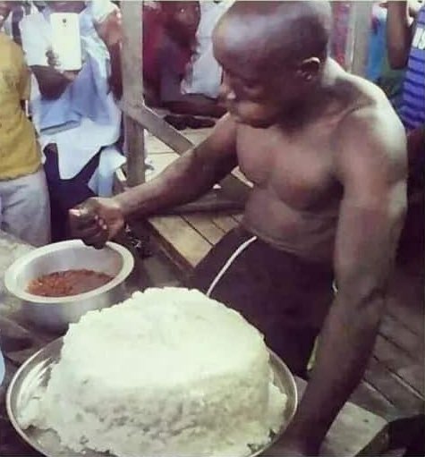 j3shiiii's tweet image. “Wacheko niwaoneshe kwanini naitwa Wilberforce”