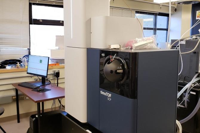 InnovationNAV's tweet photo. #DansLeNav : L’installation principale de protéomique @UBC offre une vaste gamme de services, notamment des confirmations de masse &amp; des analyses protéomiques quantitatives. Nous acceptons aussi des projets de collaboration.

En savoir plus (HYPERLIEN) : https://t.co/NPuax8Gvfd https://t.co/qah7Ubifps