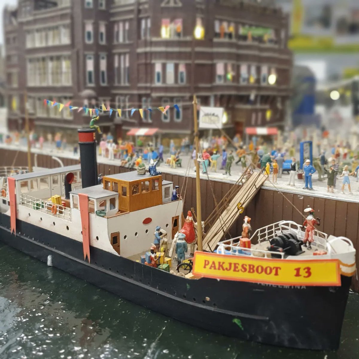 Miniworld Rotterdam tweet media