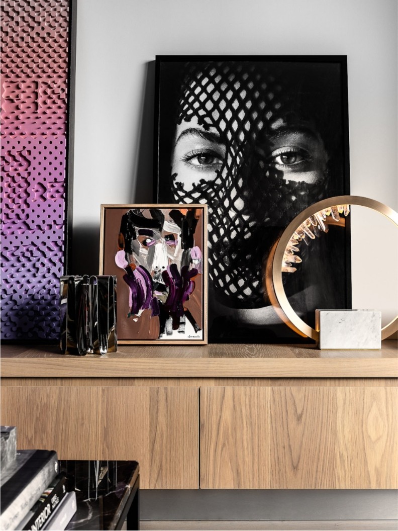 ART AT HOME | GREY SCALE 

In the latest <a href="/est_living/">est living</a> Art at Home feature, I've explored the theme of ‘Greyscale’ at the height of dramatic art — how the depths of black and white translate through interiors.

emmakatewilson.net/new