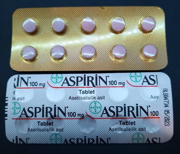 prm_brsn's tweet photo. Bu tatlı pembe şekerlerin 🍬bağımlısı bi tek ben olmadığıma sevindim 🤤🙃 https://t.co/snDAdUprzD