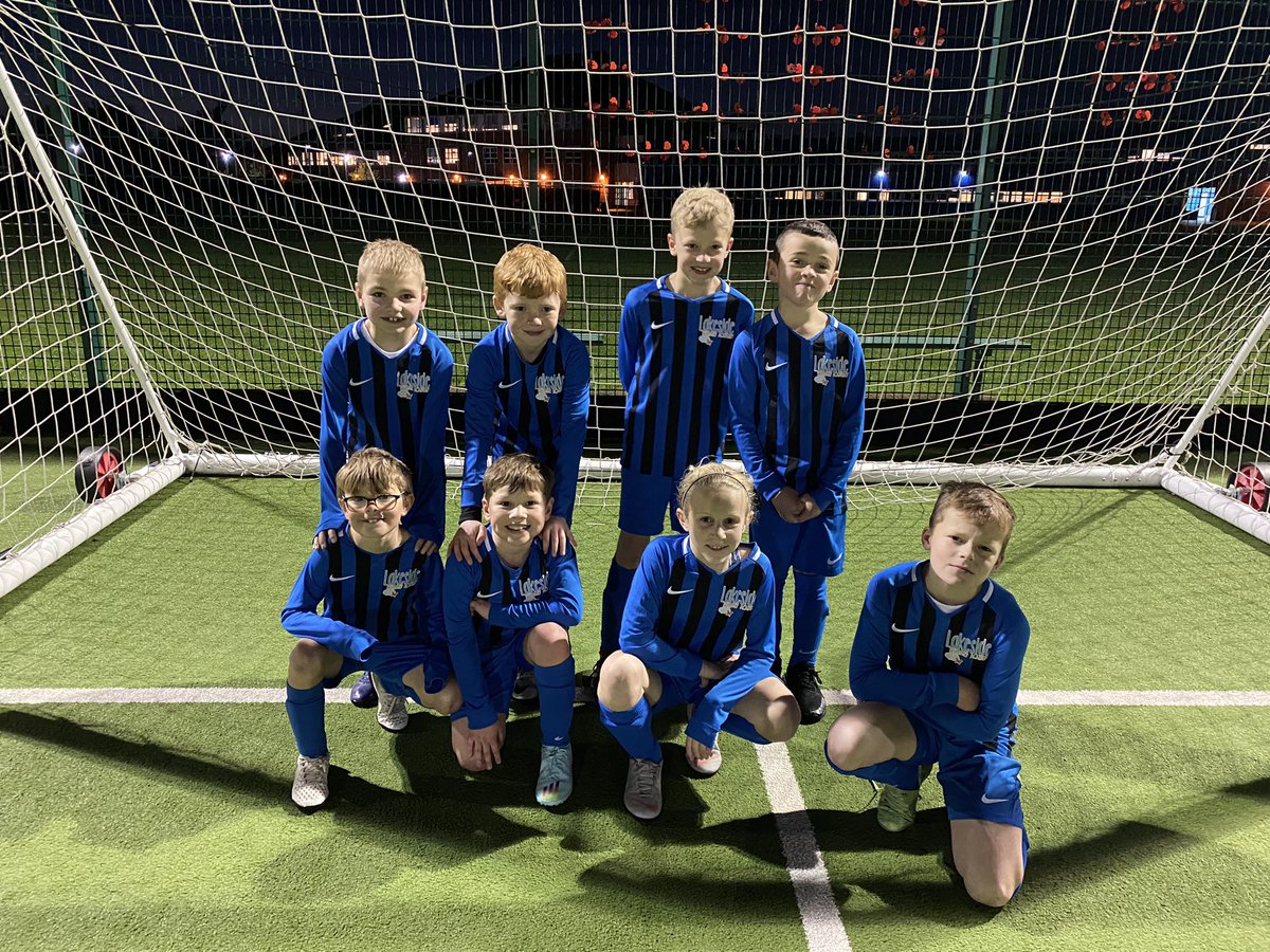 These 8 were an absolute credit to <a href="/LakesideYork/">LakesideYork</a> tonight! Sheer enjoyment and happiness from start to finish. Each and every one of them demonstrated the 3 school virtues of Respect, Resilience and Self Belief. Outstanding! Thanks to <a href="/MrHolmesBG/">Mr Holmes</a> and <a href="/mr_robinson10/">Mr Robinson</a> for the games!