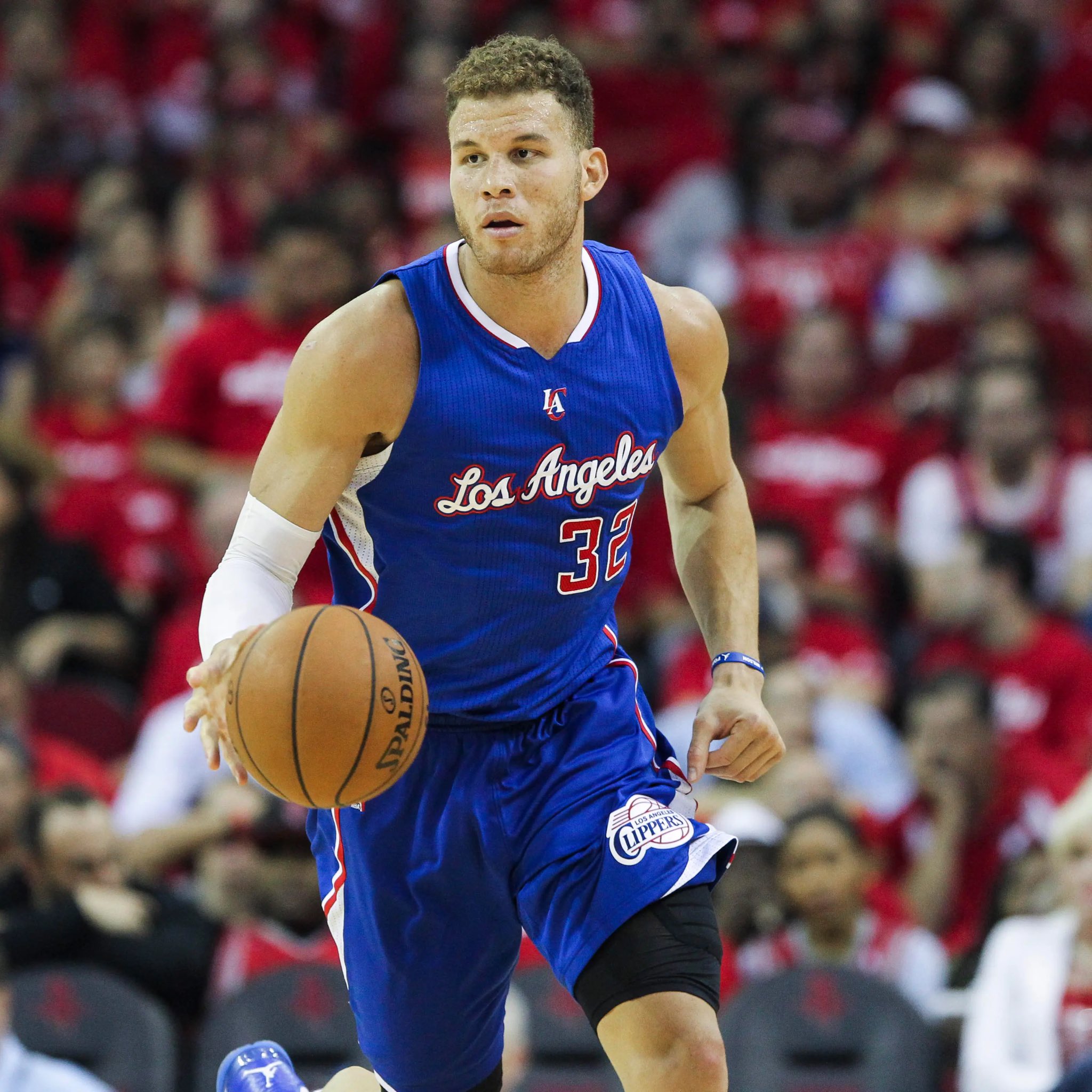 Legion Hoops on X Random thought Should Blake Griffin have his jersey retired by the Clippers https t BDHo8IdZ93 X