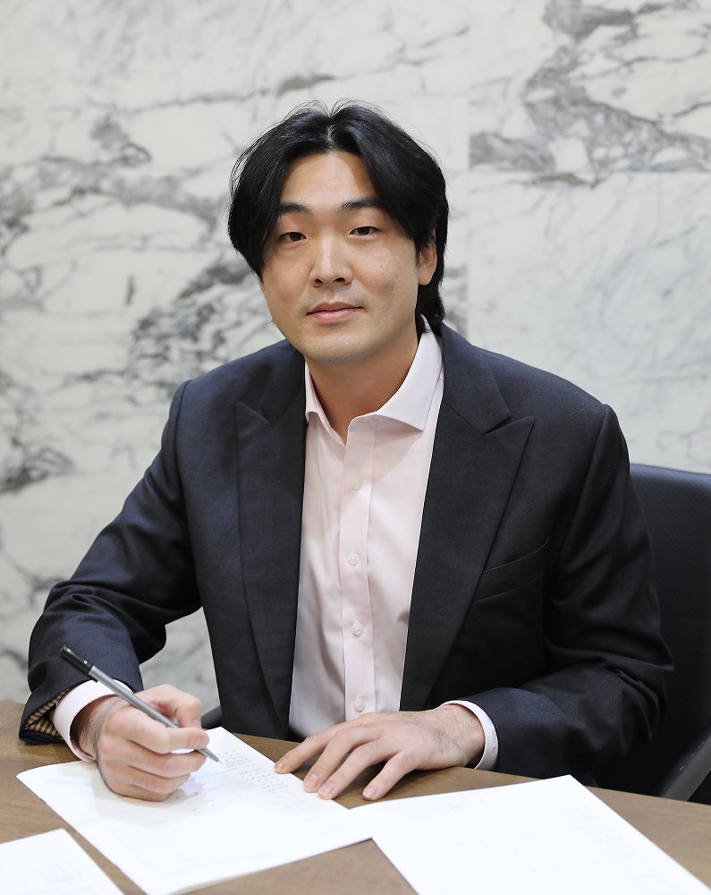 키움히어로즈, 외야수 이형종과 퓨처스 FA 계약 체결
- 계약기간 4년, 총액 20억원(1억2천만원+6억8천만원+6억원+6억원)