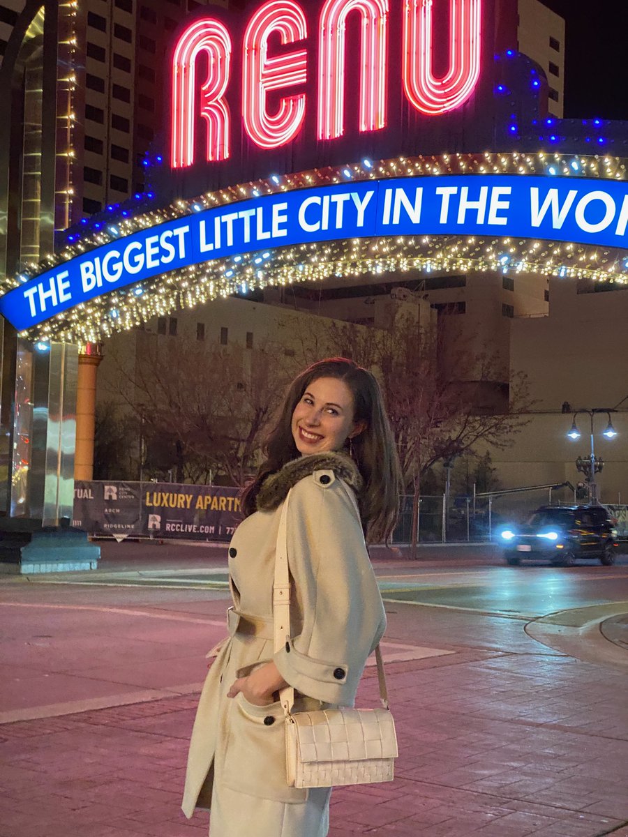 And just like that... it's winter in the Biggest Little City that I love. ❄️🏙

Who else feels like we skipped fall?! 😂

#renothings #renoarch #blc #biggestlittlecity #renonative #renoite #renonevada #renoNV #renotahoe #downtownreno