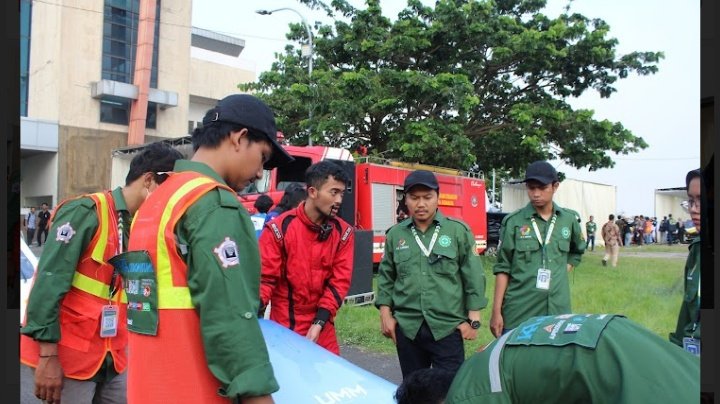 GaribaldiSaddam's tweet photo. Final result dari nguli di kampus slama 8 bulan https://t.co/HM7mDWwSYn