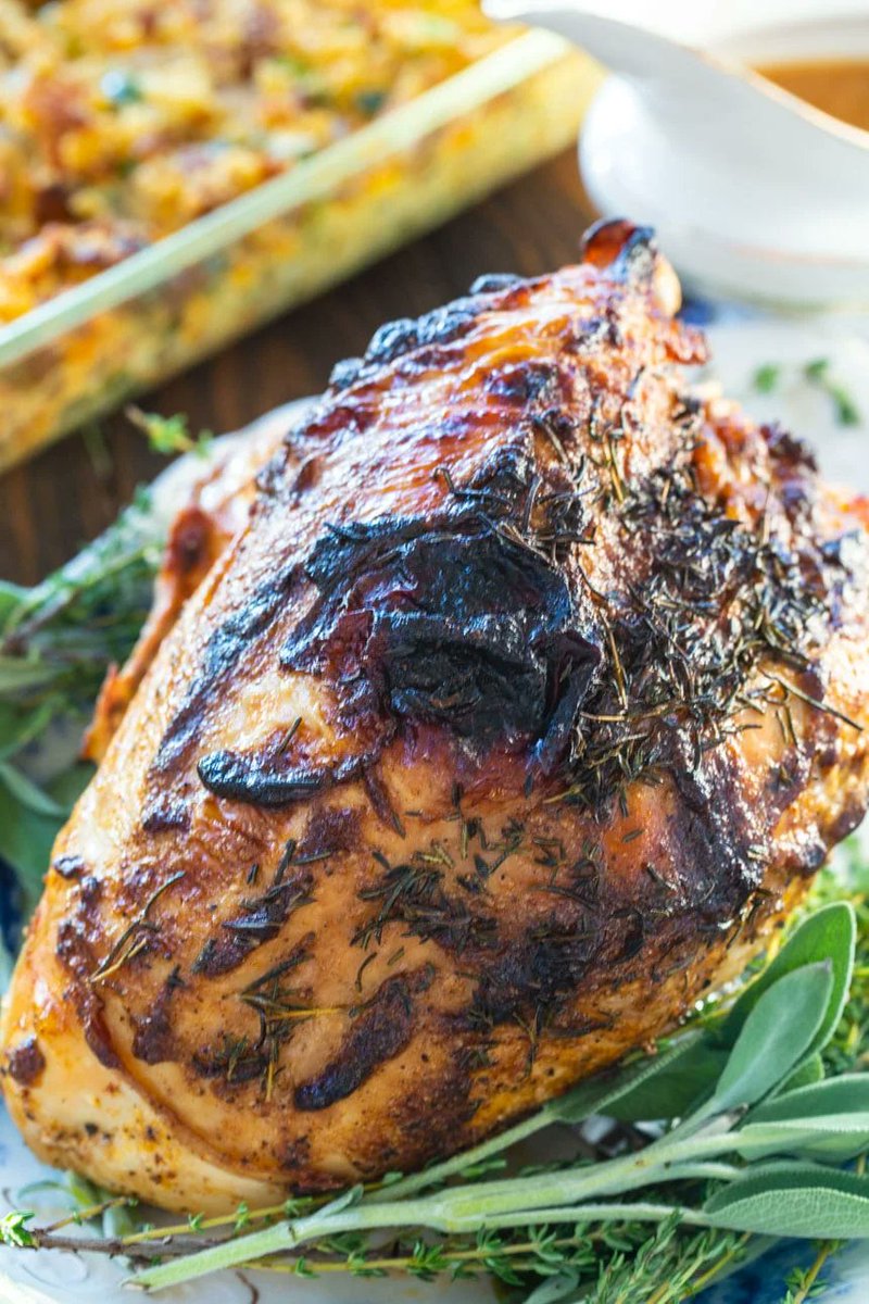 ValkyrieKnitter's tweet photo. @hawkblogger It’s usually a small thanksgiving for us so we do just a breast. And this is, hands down, the best way to cook it (though I do brine as well).
Switch the paprika for cayenne, you will love it.
https://t.co/BJBXPwzgKo https://t.co/tpgM1GaRrC
