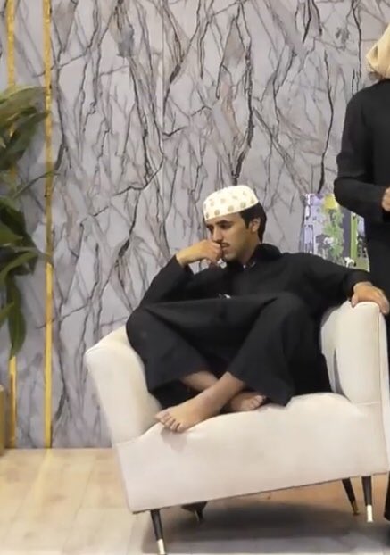 ins0_1's tweet photo. @Ab97ml اي اي يستاهلون اكيد بس مستحيل يخذونه اميلاتك بتروح على الفاضي صوتي فيها علي عشانه مب عشاني 💔🙂 https://t.co/UExqM2DfBA