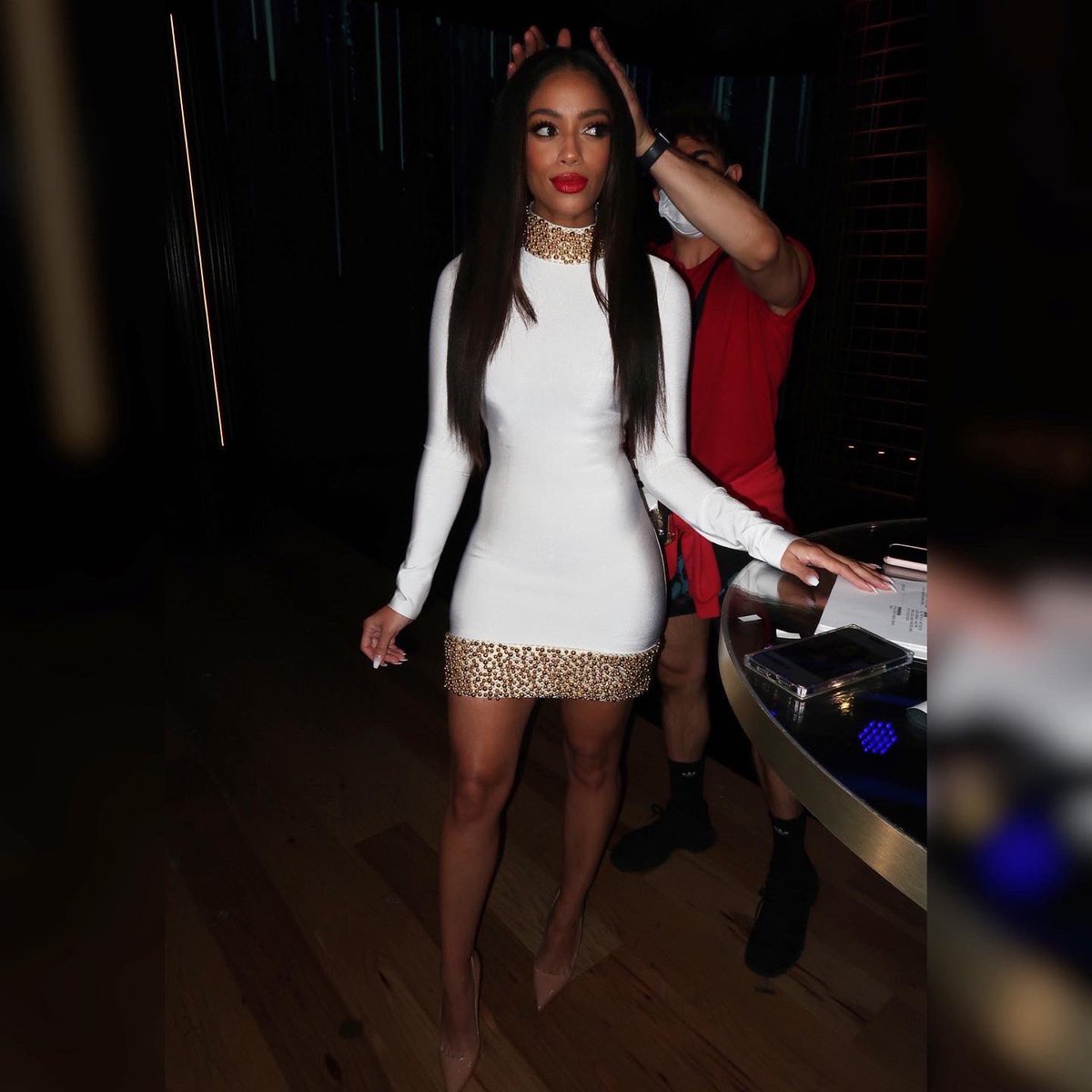 Francesca Amiker tweet media