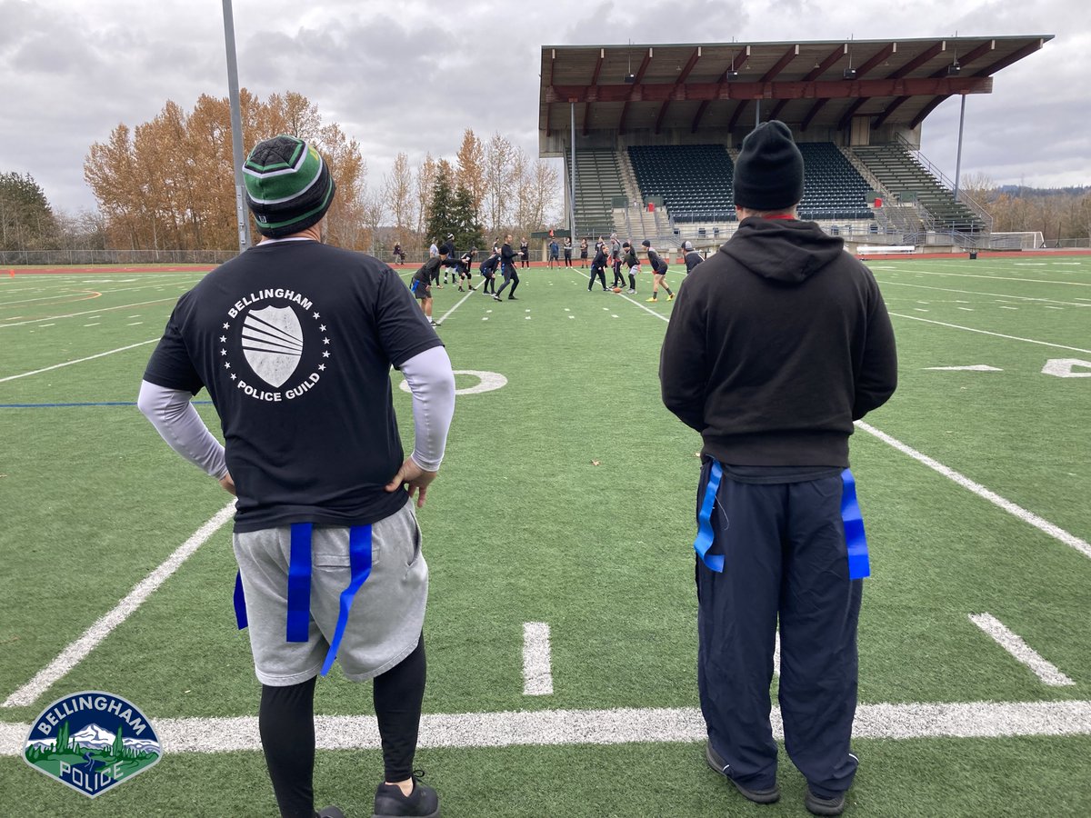 WhatcomScanner's tweet photo. RT BellinghamPD: Pre-Thanksgiving Day Turkey Bowl flag football game between Bellingham Police and @BellinghamFire!
Lots of touchdowns, tons of fun, laughter and camaraderie!
#football #policeandfire #tradition #bp176 https://t.co/bUUjfxPvWN https://t.co/3WRfCHU2YH