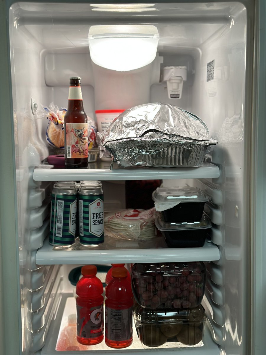 ReasonSpace9's tweet photo. Done with hardest part #TurkeyPrep #Thanksgiving - it’s gonna rest till tomorrow noon-ish in the fridge. https://t.co/CPAmdEXYHu