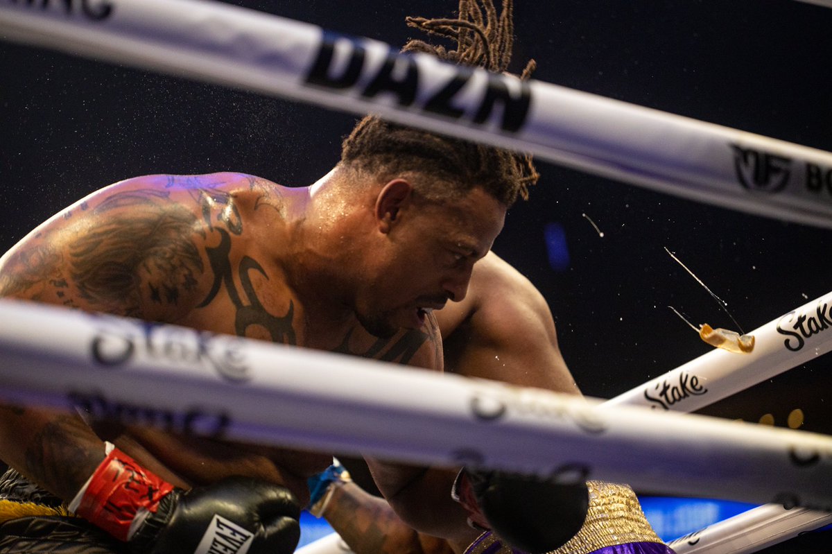 twocheneyz's tweet photo. here’s some sick shots of @GregHardyJr knocking out @_HasimRahmanJr on saturday https://t.co/tEbCjV29KN