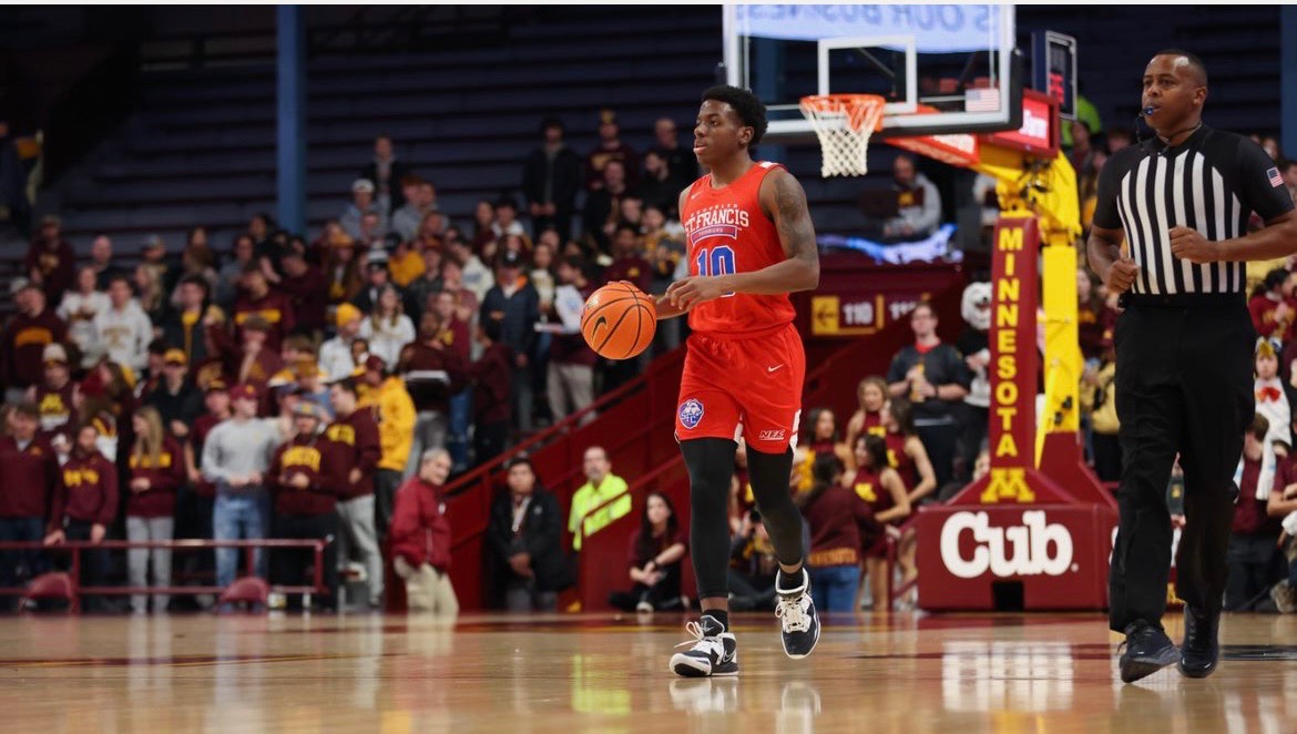 Former West LA College Standout Roy Clarke ⁦<a href="/__rroyyyy/">Roy Clarke</a>⁩ Had 7pts 5reb 1ast 1stl 1blk in his 1st Start Vs Miami. #GoWestGoFar #WeRunTheWest ⁦<a href="/westlamensbball/">West Los Angeles College Men’s Basketball</a>⁩ ⁦<a href="/sgnlthelgthoops/">John Bynum Jr.</a>⁩ ⁦<a href="/BeachCityHoops/">Beach City Hoops 🌴🏀☀️</a>⁩ ⁦<a href="/CoachCodyHop/">Cody Hopkins</a>⁩ ⁦<a href="/JucoHoops/">California JUCO Hoops Report</a>⁩ ⁦⁦⁦⁦⁦