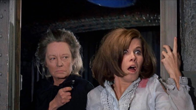 cookingwithmrc's tweet photo. #TCMParty an “ALL New” interview with #StefaniePowers We’re talking #McLintock #JohnWayne #MaureenOhara #TallulahBankhead #HerbieRidesAgain  #HartToHart #WilliamHolden @WHWF1 
Listen: https://t.co/sRFM5ehusA https://t.co/KFX4HepOL0
