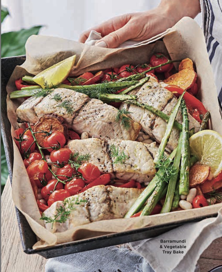 dynamdietitians's tweet photo. Quick Barramundi &amp; Vegetable Tray Bake &amp; Paprika Prawns &amp; Vegetable Bake - https://t.co/RF7NnYl1Kc https://t.co/crKvjFZcd3