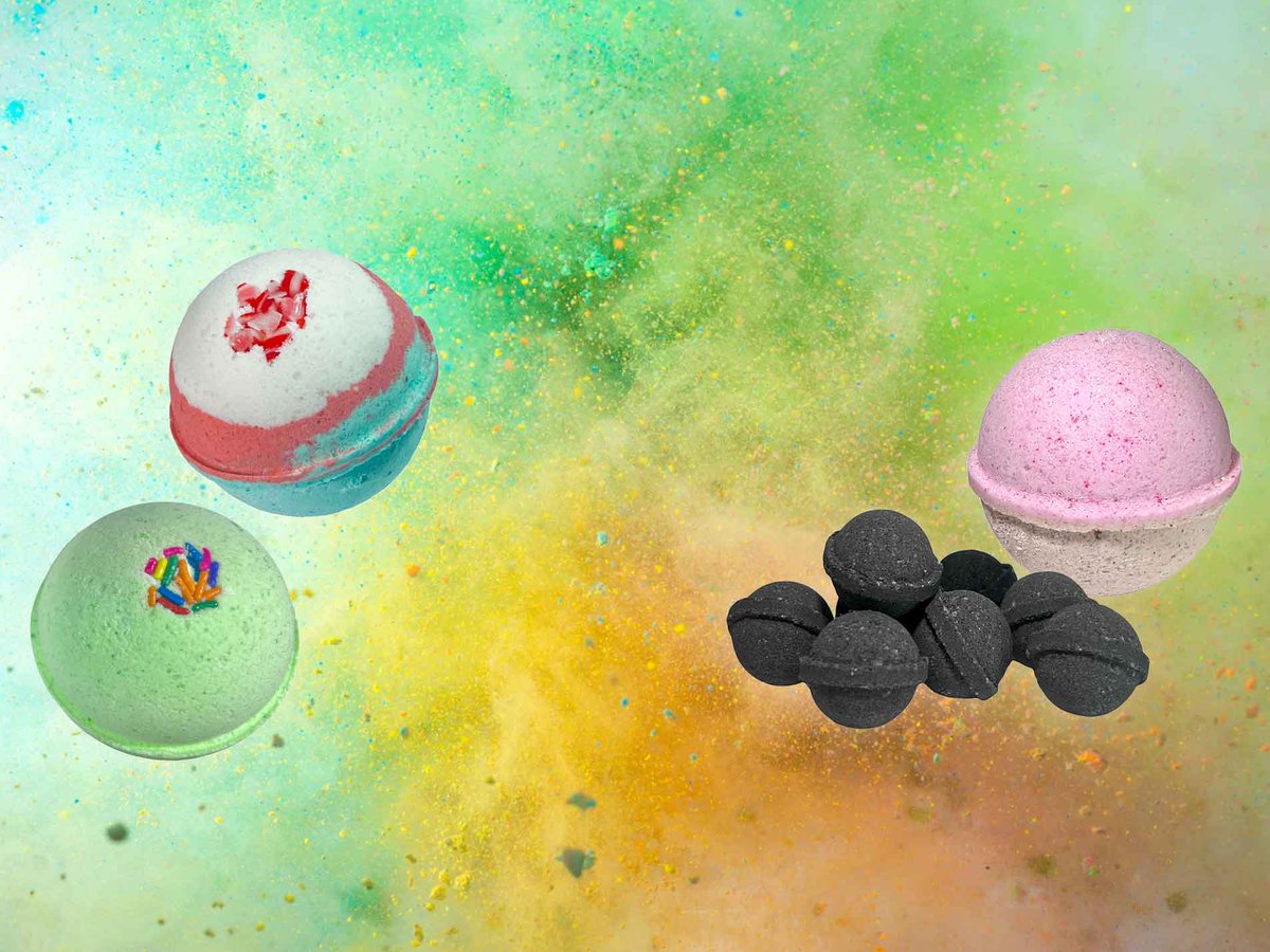 Introducing Blazin’ Bath Bombs! 🟢🛁 Loaded w CBD &amp; Delta 8 we’re making maybe the strongest fizzies anywhere! Explore holiday scents including detoxifying limonene &amp; charcoal mini bombs. Perfect for the naughty list!! Ships 12/1 order before they’re gone tinyurl.com/2hbmt62r