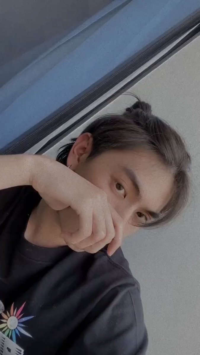 BABYEST_ONLY's tweet photo. #TalkwithBoss
มุขเสี่ยวคิดไม่ทัน คิดถึงเธอก่อนแล้วกันมันง่ายดี
#Bosschaikamon #ShawtyBoss @Bossckm_ https://t.co/cFcIs4HPF1