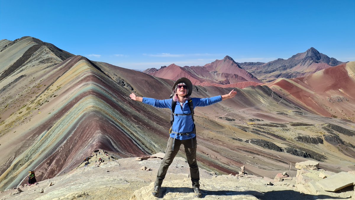 New Post! This was the absolute highlight of our recent trip to Peru.  Rainbow Mountain was just breathtaking - literally as well as metaphorically!

abfabtravels.com/rainbow-mounta…