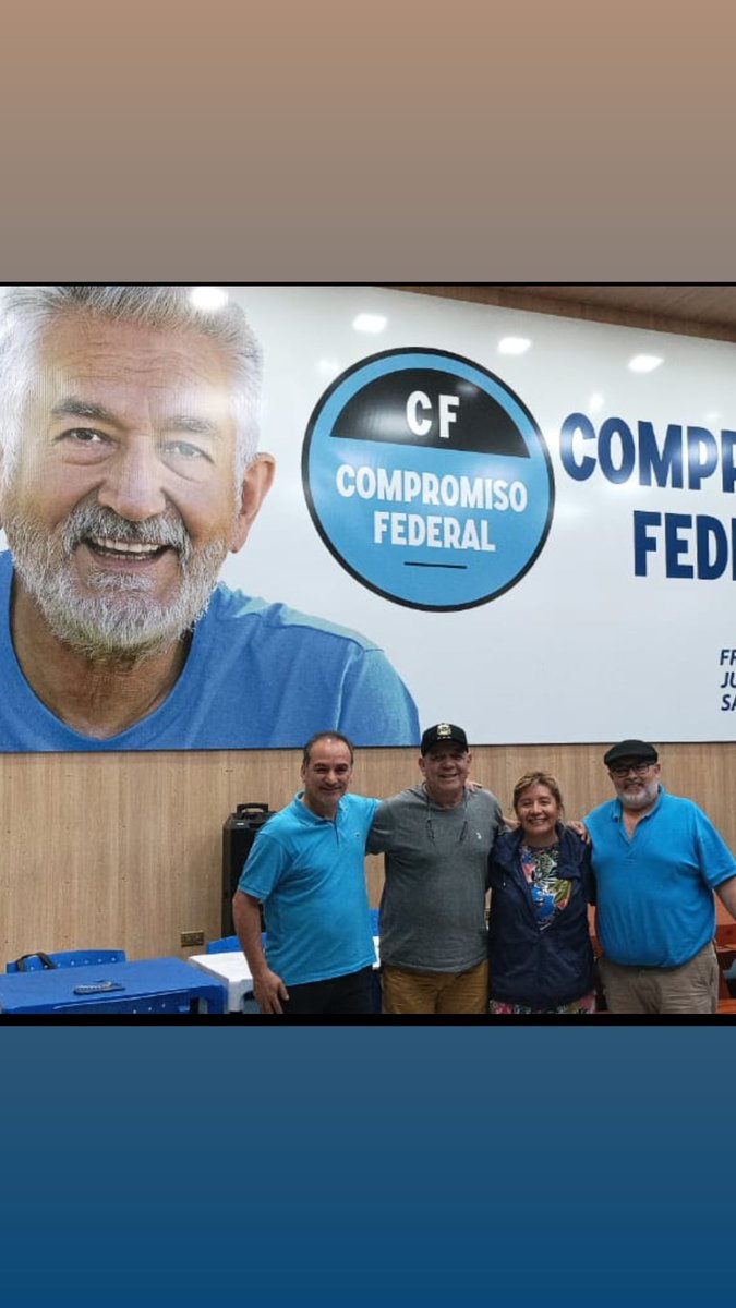 CompromisoFtdf's tweet photo. #ElCompromisoNosUne #CompromisoFederalTDF
✔️ Los representantes de Compromiso Federal de Tierra del Fuego, Antártida e Islas del Atlántico Sur, @JoseBarretta @HugoRomeroTDF @MoisesSolorza asistieron al encuentro realizado en la Provincia de San Luis. https://t.co/HAHXtoMuaM