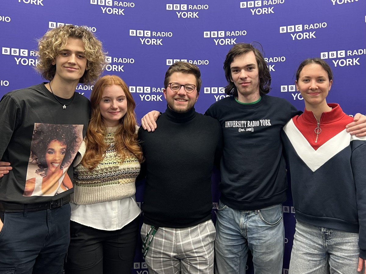 i started out in student radio, so it’s GREAT to get loads of <a href="/URY1350/">University Radio York</a> presenters on to <a href="/BBCYork/">BBC York</a> tonight - loads of passion and great ideas, would highly recommend a listen to some fab talent…

cheers to <a href="/WDBKing/">William King</a> for organising + <a href="/itsmaryatkinson/">Mary Atkinson</a> on production