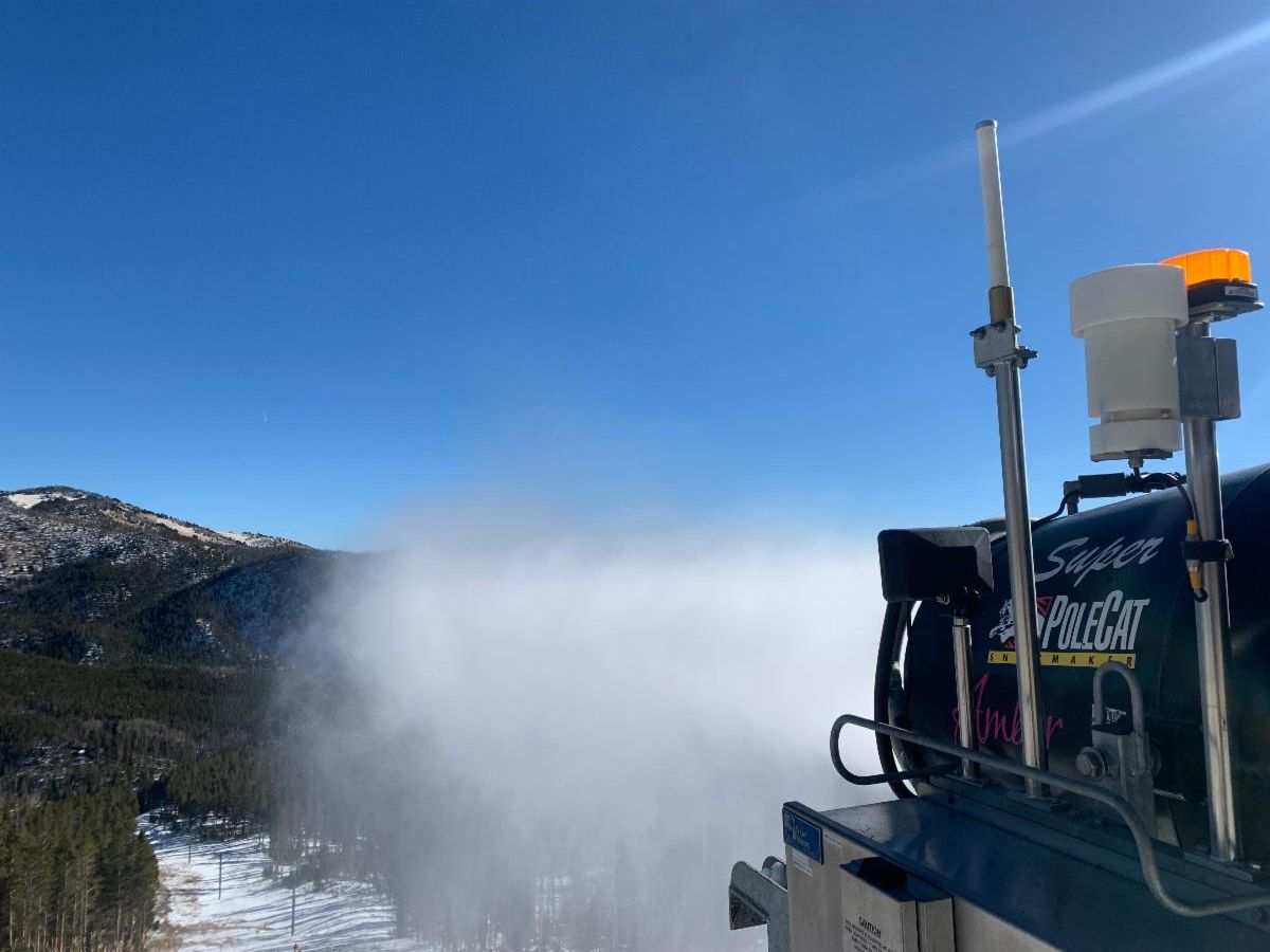 Snowy Range Ski Area tweet media
