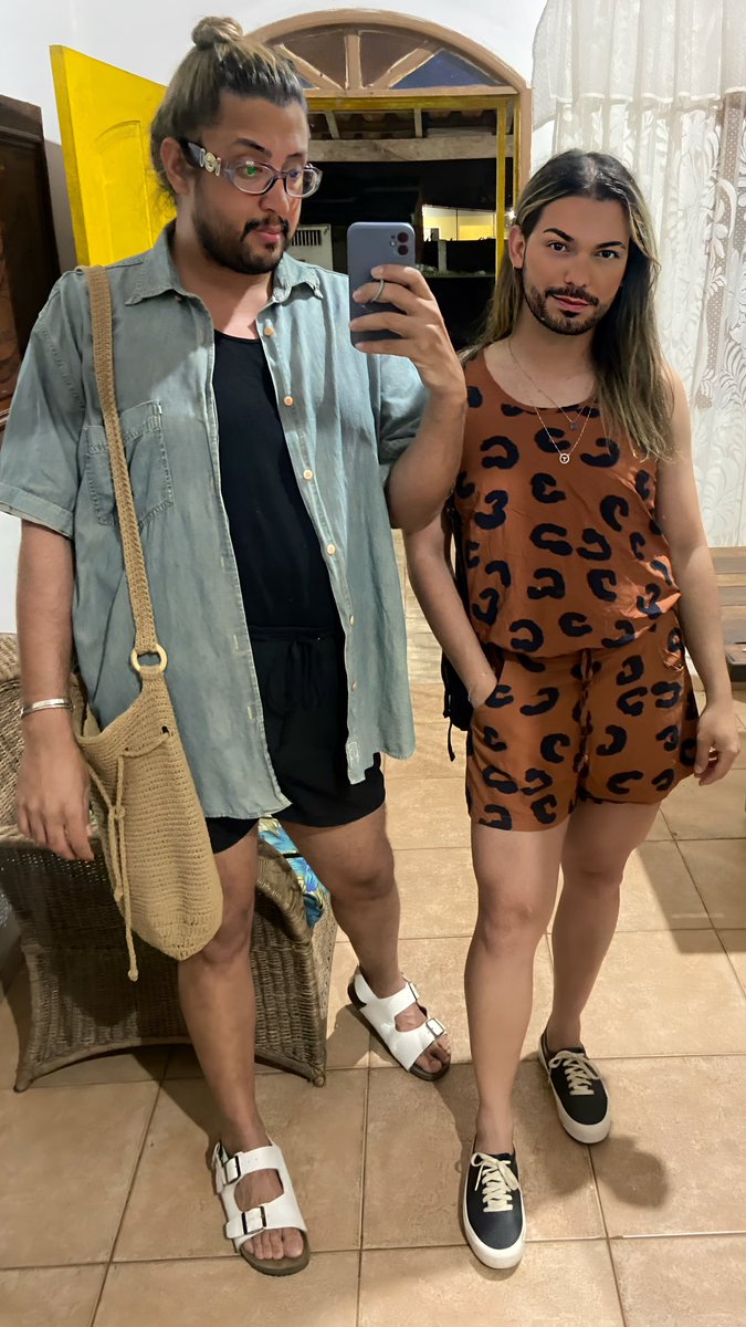 bueno_reggis's tweet photo. Dando uma #close com a #mana que #amo… @NathFernandesxx
#noite #verao #baladagay #gay #gayman #gaybrasil #twitter #twittergay https://t.co/3O6ldxQ01T