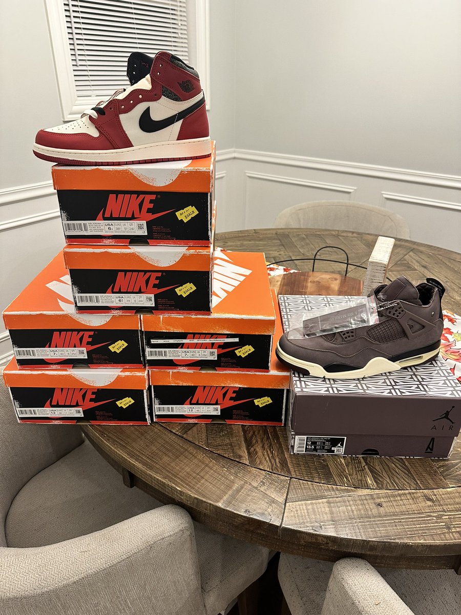 Ang3L (@angelhfigueroa) on Twitter photo A big thank you for the assist from <a href="/TheSneakerKing/">SneakerKing👑</a>  and <a href="/AteamChefs/">A Team Chefs</a>. Just needed a personal of each and was blessed with more. 🙏🏽🙏🏽🙏🏽 A big thank you for the assist from <a href="/TheSneakerKing/">SneakerKing👑</a>  and <a href="/AteamChefs/">A Team Chefs</a>. Just needed a personal of each and was blessed with more. 🙏🏽🙏🏽🙏🏽