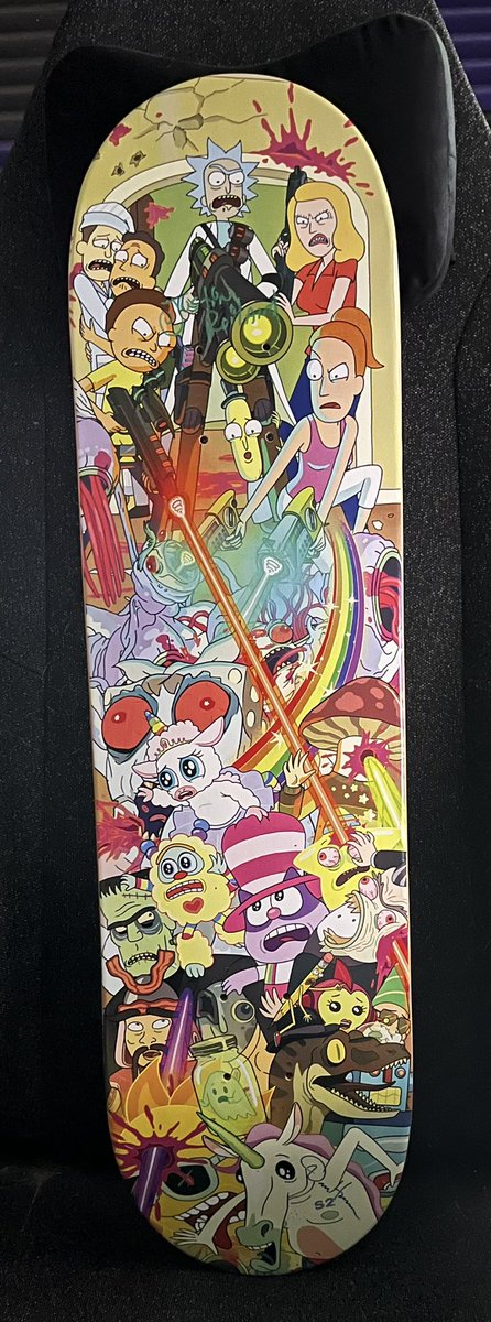 PerkyDaisy tweet media