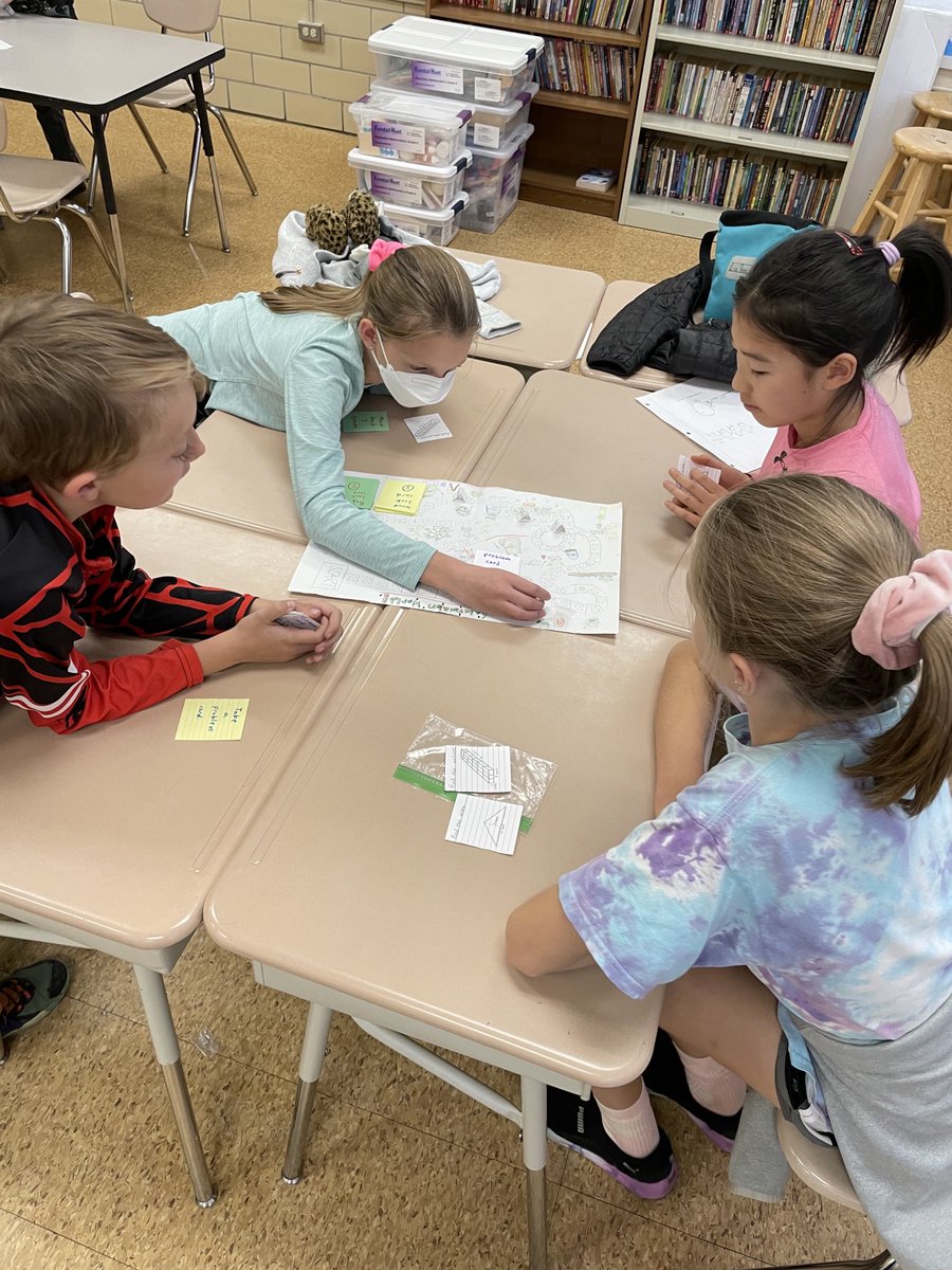 MrsLisaSchultz's tweet photo. Playing student created math games. #rfes #mathrocks ⁦@mrowlandRFES⁩ https://t.co/owyMEuBdz3