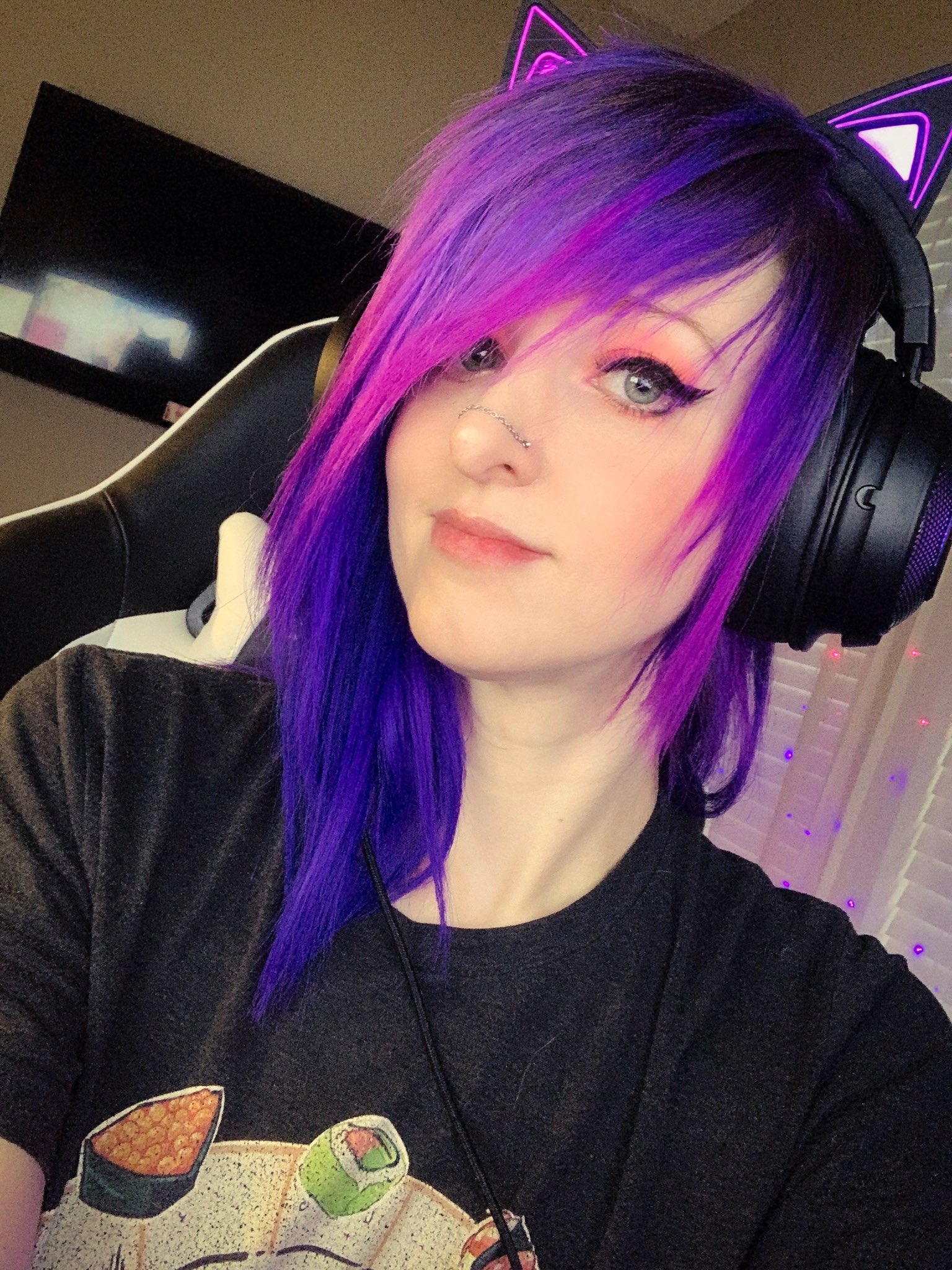 Anya Vixx on Twitter: "Are you really gonna scroll by without saying