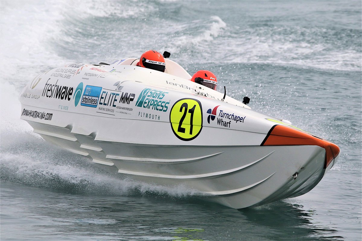 RivieraGuy's tweet photo. Water Wednesday - Rough Cut Racing Cougar 27 – Ian Brusby & Mike Rohtlaan competing in Round 1 of the 2022 OCRDA Aqua Adrenaline Tour Championship at Torquay.
@RoughCutRacing #torquay #powerboatracing #OCRDA #AquaAdrenaline https://t.co/BwncAm2kc0
