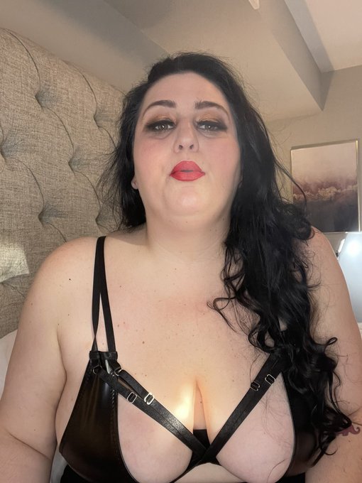https://t.co/DHTQOiTSpX  STONED &amp; HORNY - ONLINE &amp; AVAILABLE 💚💚 ALL NIGHT #onlyfans #onlyfansgirl #420friendly<a href="/tag/420girls"class="tags"><span>#420girls</span></a><a href="/tag/hugetits"class="tags"><span>#hugetits</span></a><a href="/tag/420friendly"class="tags"><span>#420friendly</span></a><a href="/tag/onlyfans"class="tags"><span>#onlyfans</span></a><a href="/tag/o"class="tags"><span>#o</span></a>