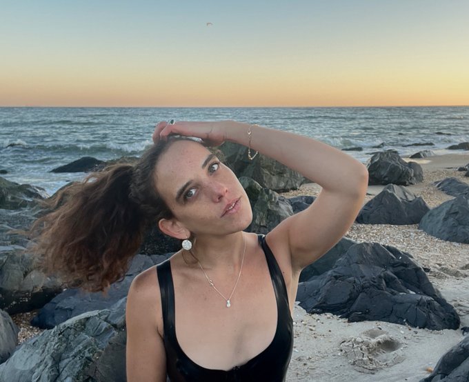 it says #mistress is trending and that actually applies to the pics i came to post bc duh latex ; bet<a href="/tag/mistress"class="tags">#mistress</a>