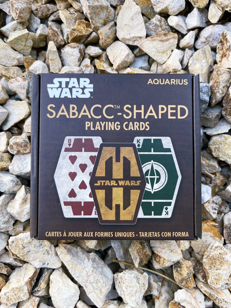 acrossthestars's tweet photo. My @BoxLunchGifts Black Friday Haul!
BoxLunch was kind enough to send me shopping! You can shop these great deals online too by clicking the 🔗link in my bio. Which of these #StarWars items is your favorite?
#BLSponsored #BoxLunchBlackFriday #BLCollective https://t.co/WDyqolSDxF