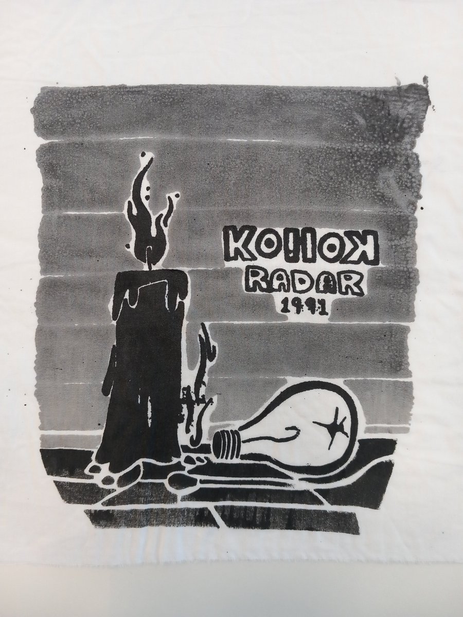 grey_wizabeth's tweet photo. A collection of Graphic Tshirt Prints designed for Mallory Jenkins as part of my design module :D
#kollok #kollok1991 #hyperrpg #ttrpg #rpg https://t.co/F0TkQDWywr