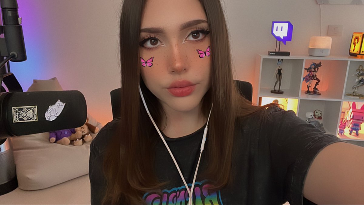 FS Nuvia on Twitter: "bruh bruh bruh http://twitch.tv/nuvia_ouo"