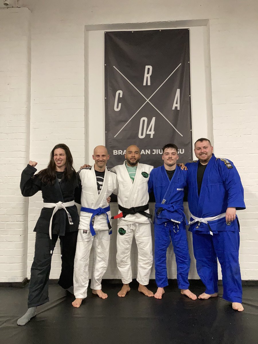 zaegerjones's tweet photo. A few of my @ekbjjwales training partners &amp; I at Chris Rees Academy Cardiff tonight. Great people,great training! #JiuJitsu #bjj #bjjtwitter #chrisreesacademycardiff #chrisreesbjj #ekbjjwales #bjjtraining #bjjlifestyle #martialarts #training https://t.co/bkPEbBmQMf