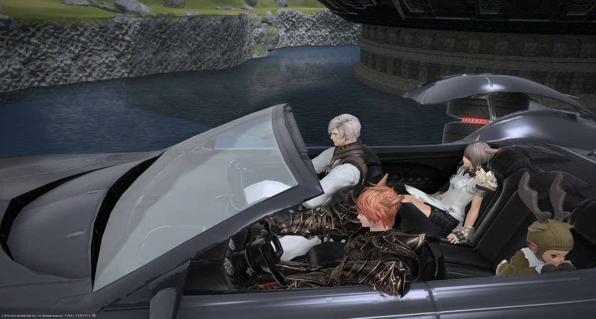 Slime__Tower's tweet photo. 車に乗せてもらいました。 https://t.co/6S0En1yJTr