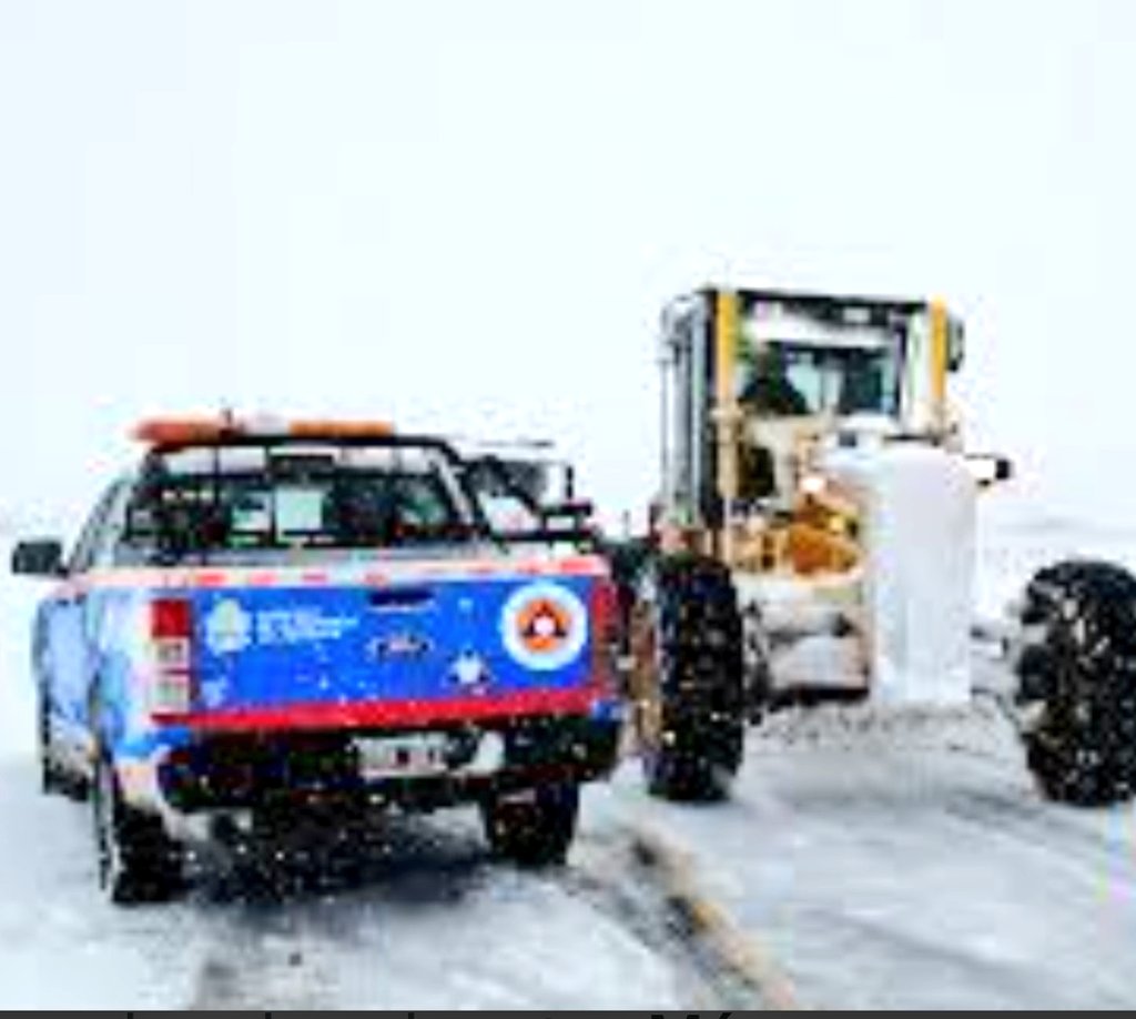 Feliz Día Nacional de de la Defensa Civil!! Una noble institución donde la prevención, protección, solidaridad, entrega y compromiso por la comunidad son los pilares de su tarea cotidiana. Felicidades a quienes la integran y a quienes han dejado huella en la misma.