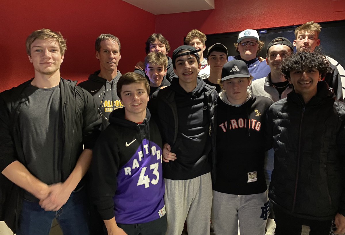 Fellowesbball's tweet photo. Thanks to Murphy Ford in Pembroke, the Fellowes Sr Boy basketball team got a trip to watch a Raptors game. Thank you Edward Murphy for being so generous and supporting our program! https://t.co/FoNAFoOhP8